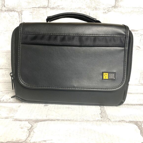Case Logic Small Case Black Leather with Audio Jack (Missing Strap) - Picture 1 of 9